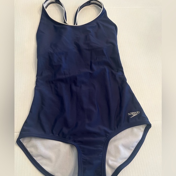 SPEEDO LADIES NAVY BLUE W/WHITE TRIM ONE-PIECE  BATHING SUIT. SIZE SMALL - Picture 8 of 8